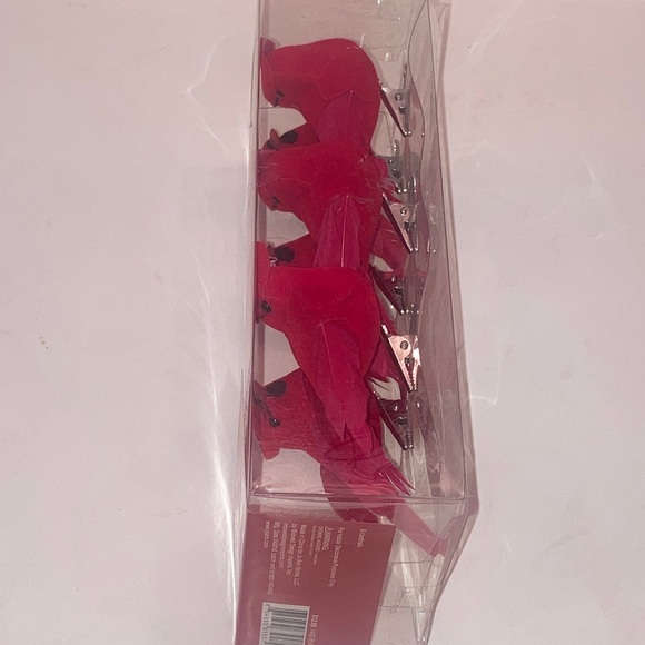 Christmas Blooming Holiday Red Cardinals Clip Ons Set of 6 New In Packaging - Picture 7 of 10
